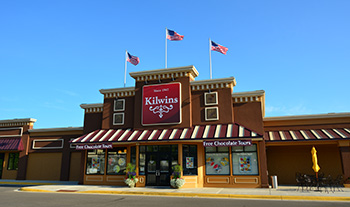 Picture of the flagship Kilwins store in Petoskey, Michigan